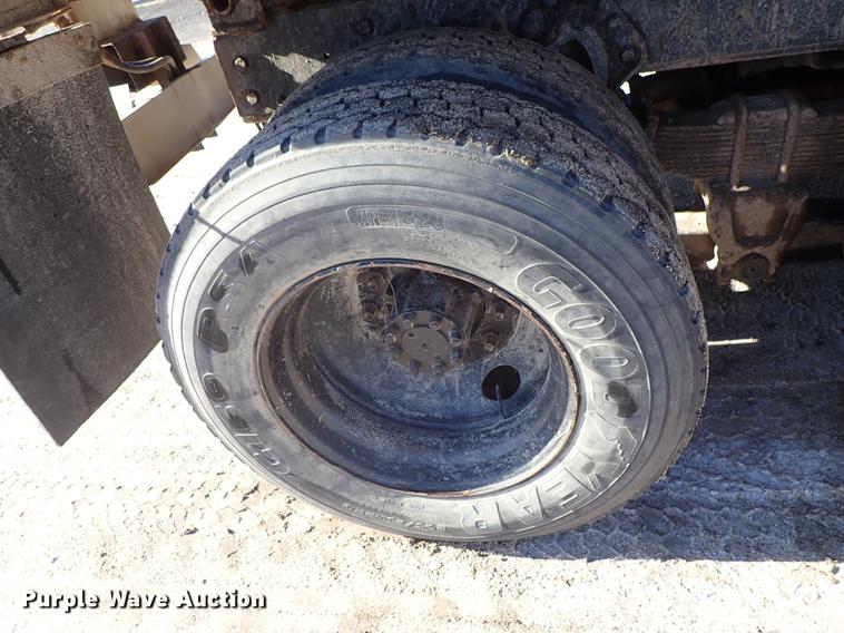 image for item DF1130 1991 International 4900 dump truck