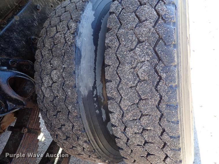 image for item DF1130 1991 International 4900 dump truck