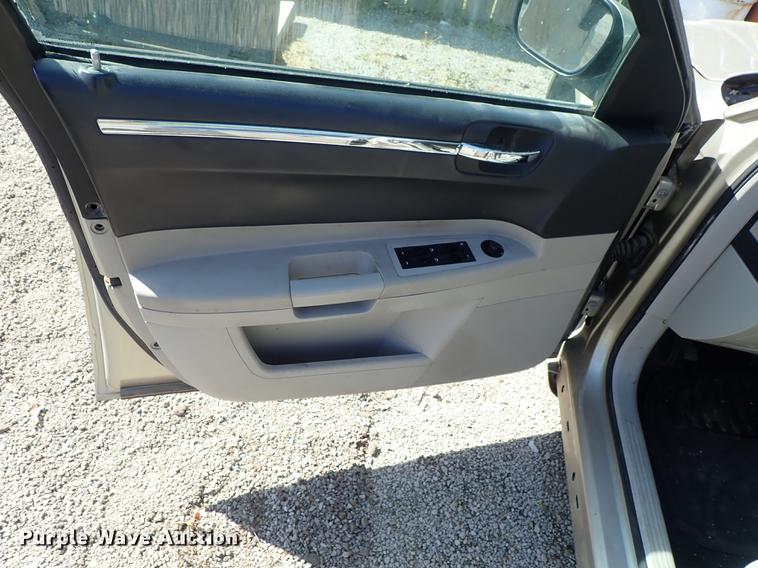 image for item DF1136 2006 Chrysler 300