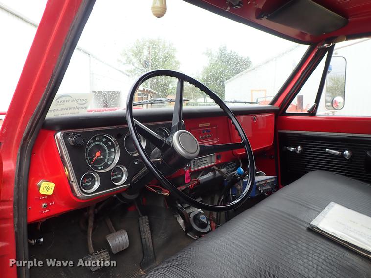 image for item DF1137 1970 Chevrolet C60 fire truck