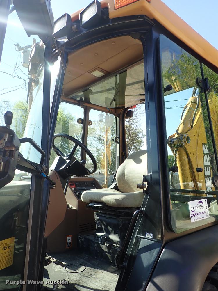 image for item DF1166 1997 John Deere 310E backhoe