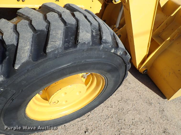 image for item DF1166 1997 John Deere 310E backhoe