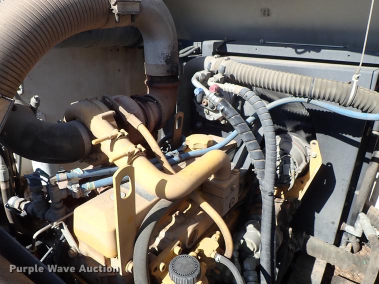 image for item DF1167 2009 Allianz Johnston MX450 street sweeper