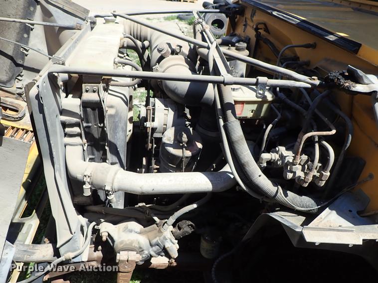 image for item DF1173 1992 Ford B700 school bus