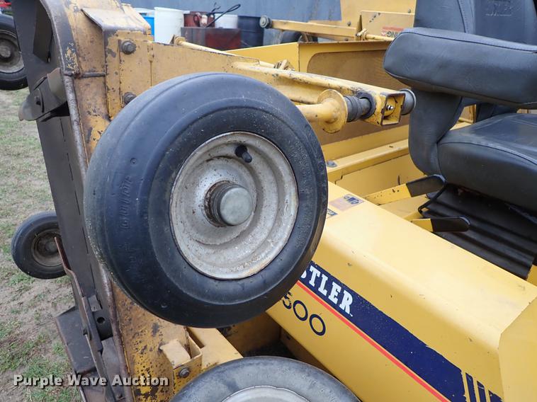 image for item DF1174 Hustler 4500 ZTR lawn mower