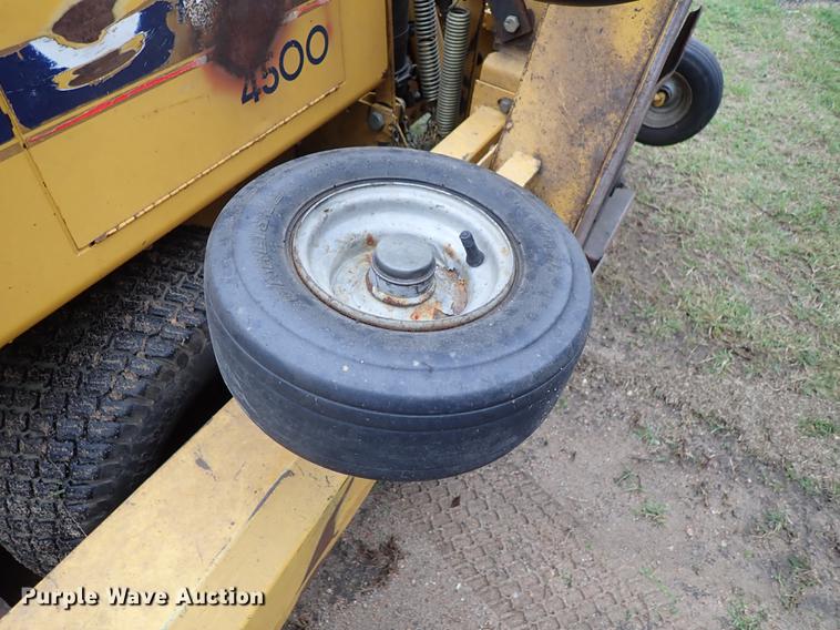 image for item DF1174 Hustler 4500 ZTR lawn mower
