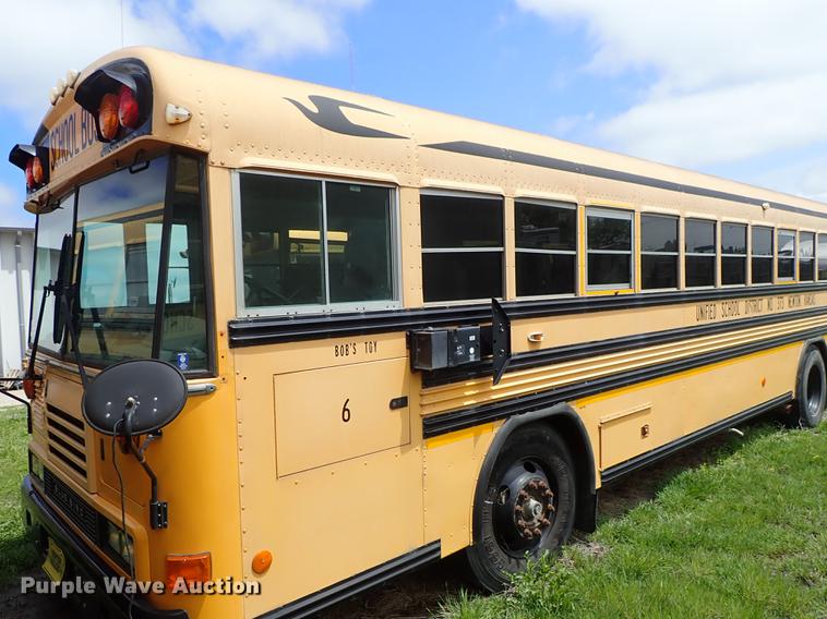 image for item DF1178 2007 Blue Bird All American FE school bus