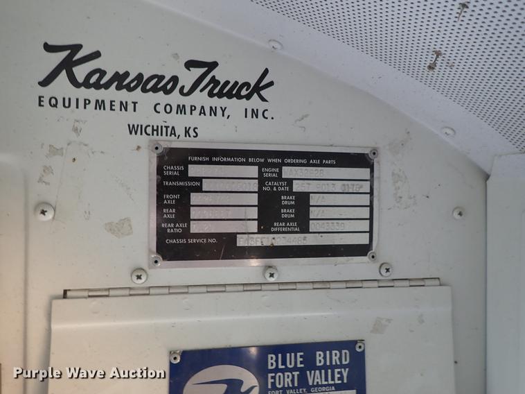 image for item DF1178 2007 Blue Bird All American FE school bus