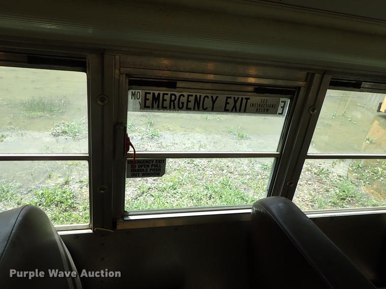 image for item DF1178 2007 Blue Bird All American FE school bus