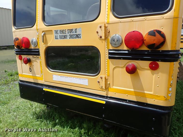 image for item DF1178 2007 Blue Bird All American FE school bus