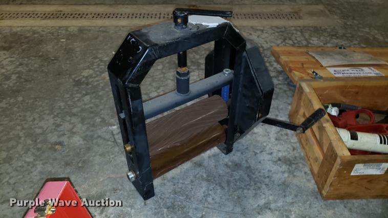 image for item DF3460 Tools