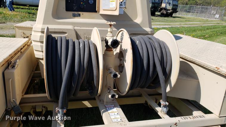 image for item DF3463 Ingersoll Rand P260 air compressor