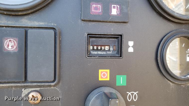 image for item DF3463 Ingersoll Rand P260 air compressor