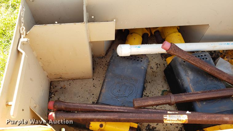 image for item DF3463 Ingersoll Rand P260 air compressor