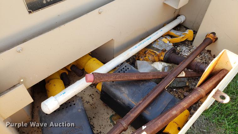 image for item DF3463 Ingersoll Rand P260 air compressor