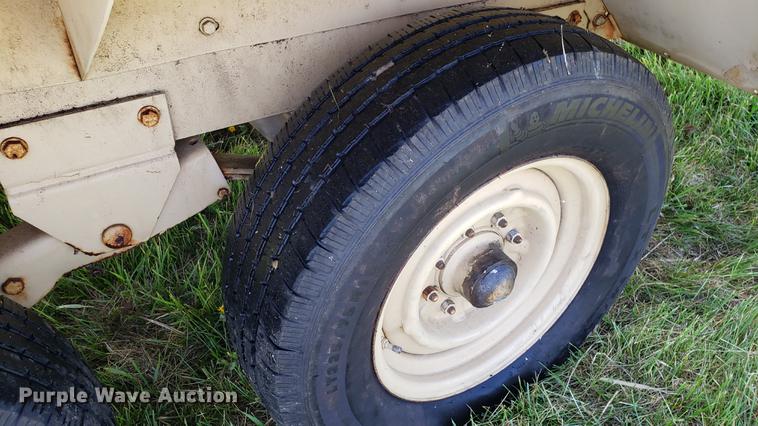 image for item DF3463 Ingersoll Rand P260 air compressor