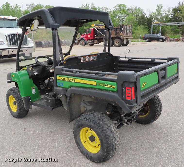 image for item DF7706 2012 John Deere 625i Gator utility vehicle