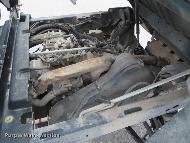 image for item DF7706 2012 John Deere 625i Gator utility vehicle