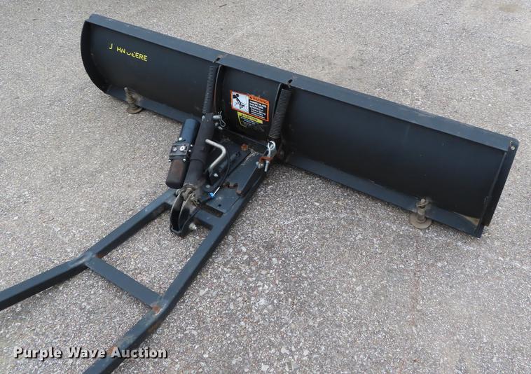 image for item DF7706 2012 John Deere 625i Gator utility vehicle