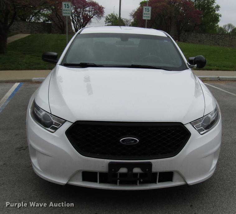 image for item DF7998 2015 Ford Taurus Police Interceptor