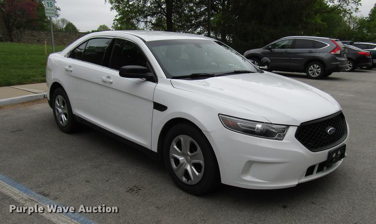 image for item DF7998 2015 Ford Taurus Police Interceptor