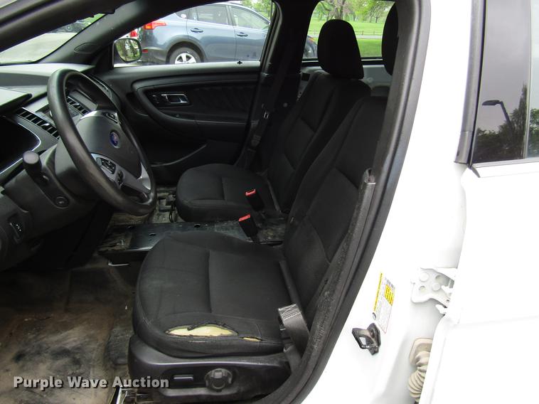 image for item DF7998 2015 Ford Taurus Police Interceptor