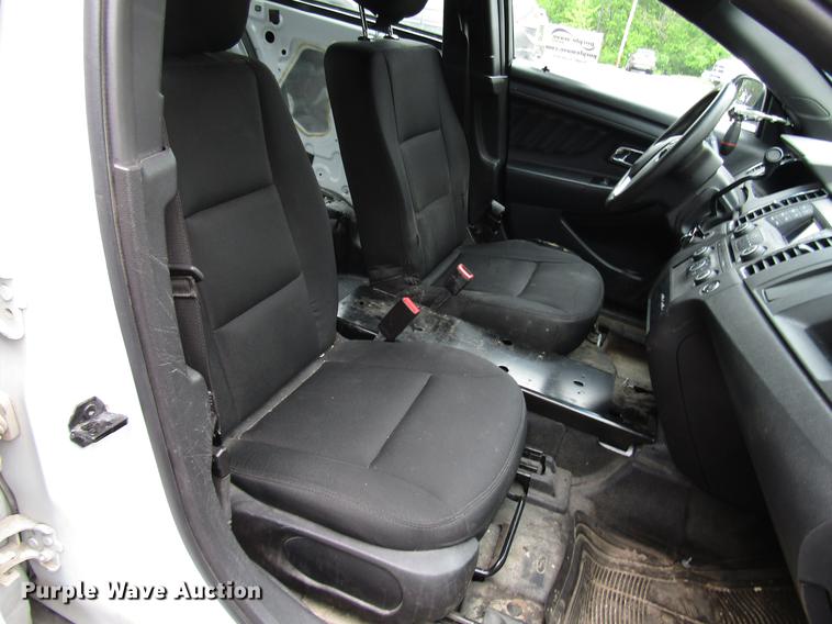 image for item DF7998 2015 Ford Taurus Police Interceptor