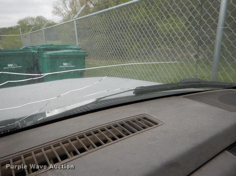 image for item DG0934 1994 GMC Sierra C1500 pickup truck