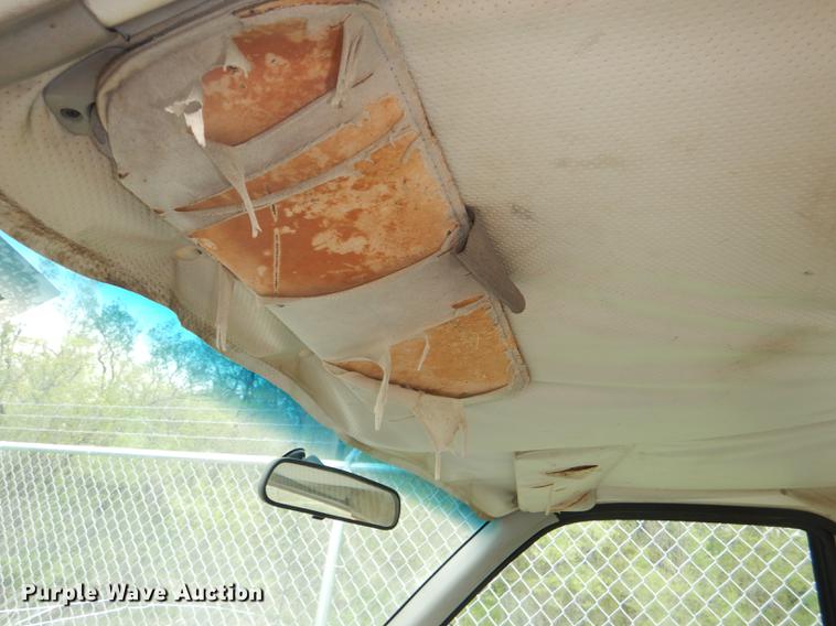 image for item DG0934 1994 GMC Sierra C1500 pickup truck