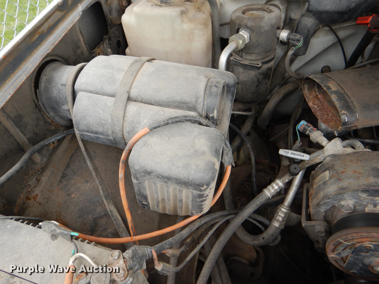 image for item DG0934 1994 GMC Sierra C1500 pickup truck