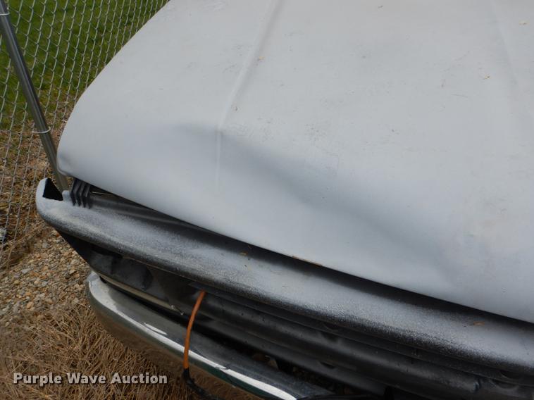 image for item DG0934 1994 GMC Sierra C1500 pickup truck