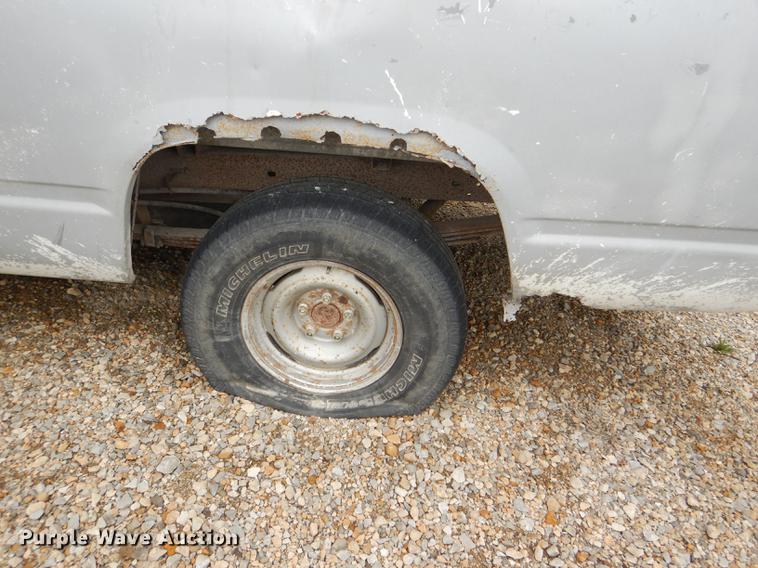 image for item DG0934 1994 GMC Sierra C1500 pickup truck