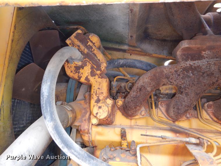 image for item DG0971 1978 John Deere 570A motor grader