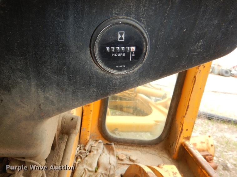 image for item DG0971 1978 John Deere 570A motor grader