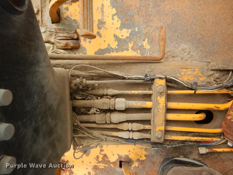 image for item DG0971 1978 John Deere 570A motor grader