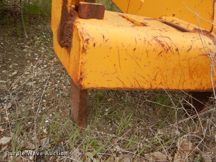 image for item DG0971 1978 John Deere 570A motor grader