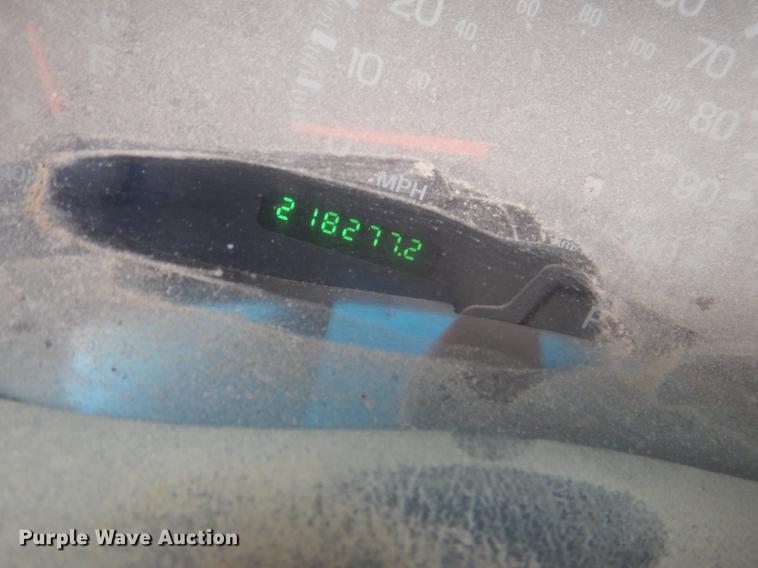 image for item DG0972 2000 Ford F150 XLT SuperCab pickup truck