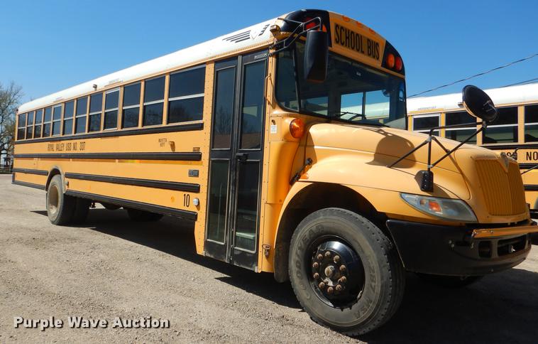 image for item DG0980 2008 International CE 300 school bus