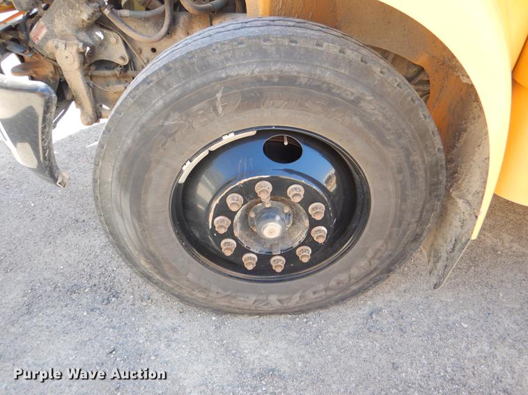 image for item DG0980 2008 International CE 300 school bus