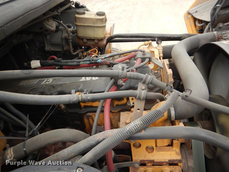 image for item DG0995 2006 Freightliner B2 Thomas school bus