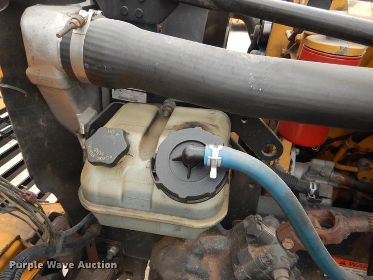 image for item DG0995 2006 Freightliner B2 Thomas school bus