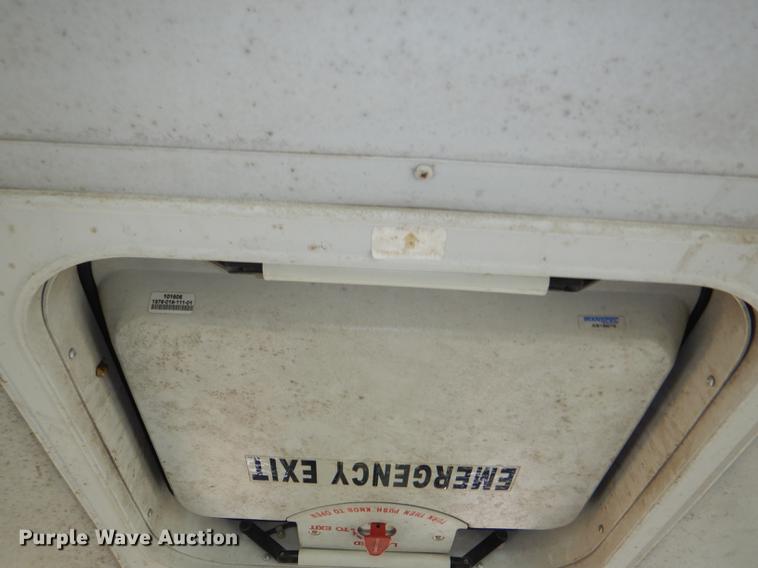 image for item DG0995 2006 Freightliner B2 Thomas school bus