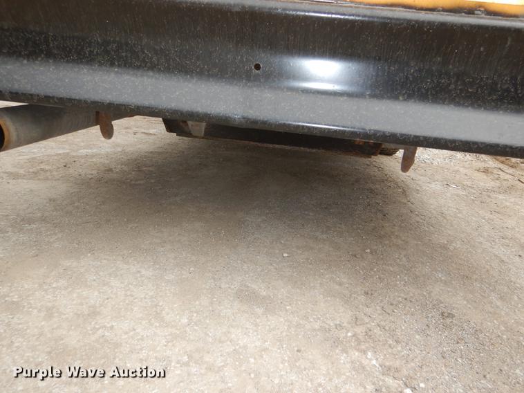 image for item DG0995 2006 Freightliner B2 Thomas school bus