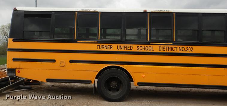 image for item DG0996 2006 Freightliner B2 Thomas school bus