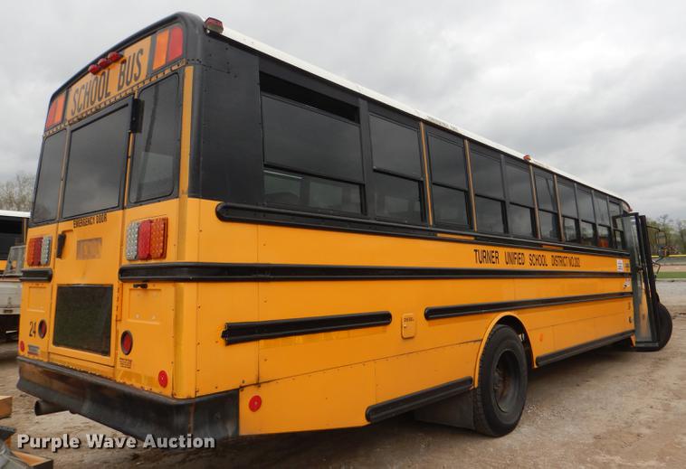 image for item DG0996 2006 Freightliner B2 Thomas school bus