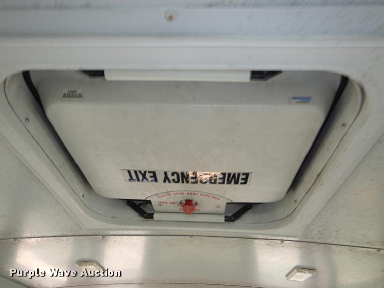 image for item DG0996 2006 Freightliner B2 Thomas school bus