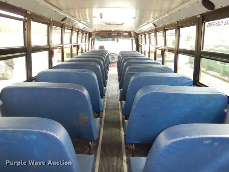 image for item DG0996 2006 Freightliner B2 Thomas school bus