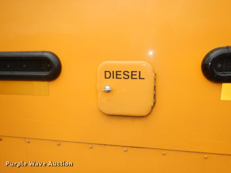 image for item DG0996 2006 Freightliner B2 Thomas school bus