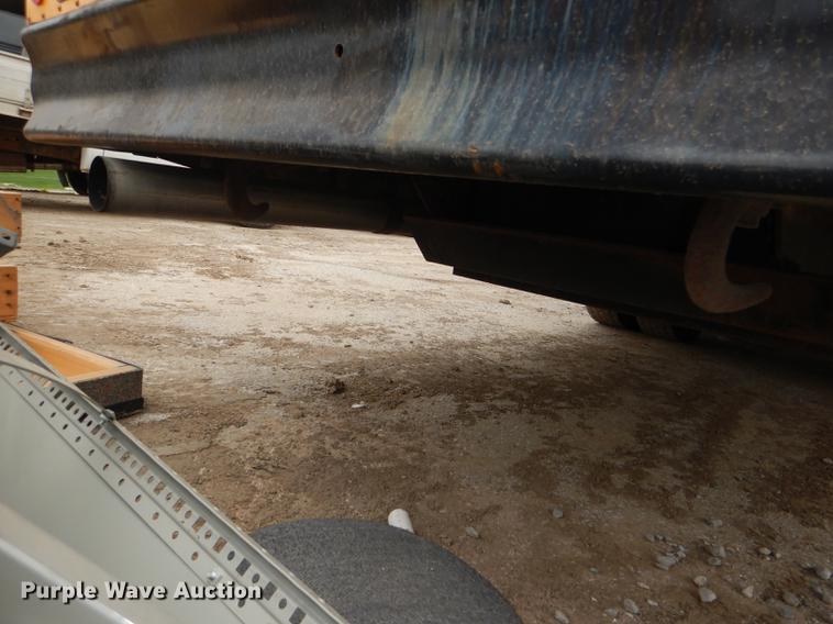 image for item DG0996 2006 Freightliner B2 Thomas school bus