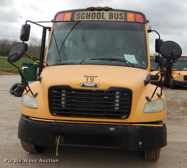 image for item DG0997 2006 Freightliner B2 Thomas school bus